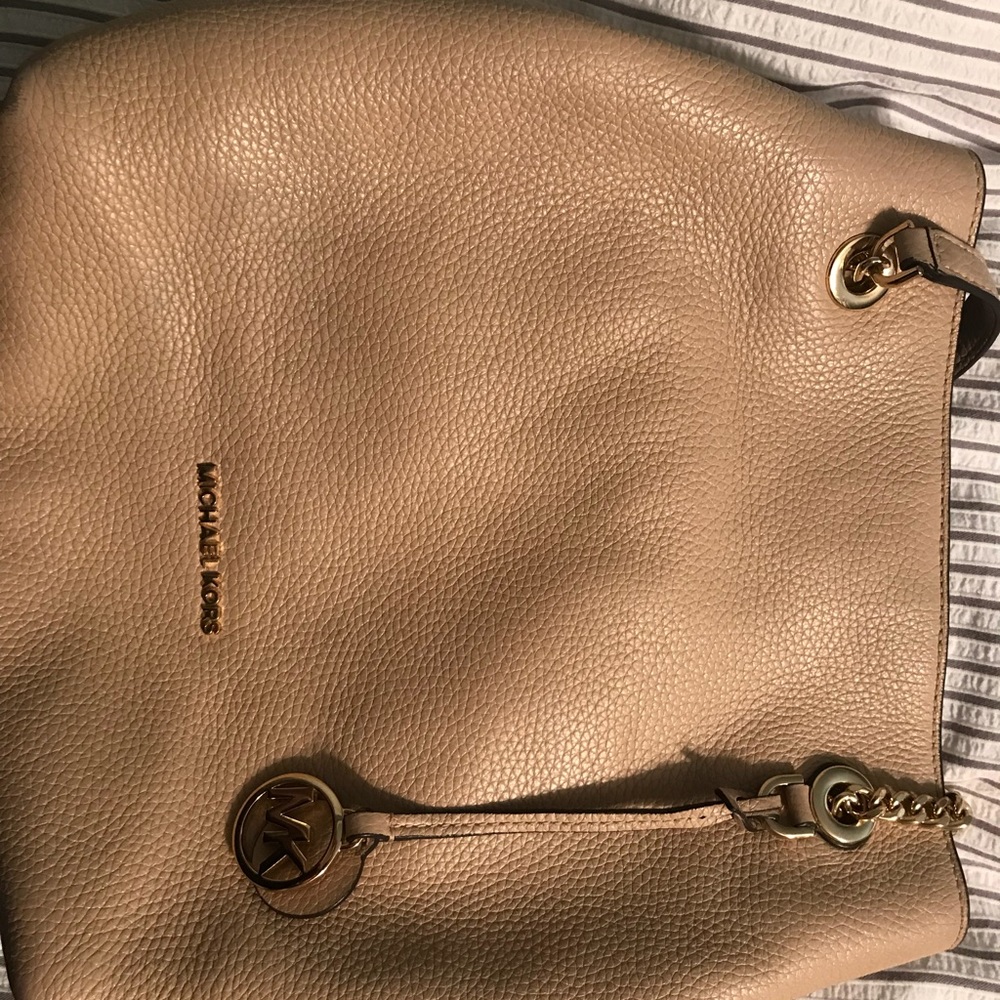 Michael Kors Handbag - Picture 2 of 4